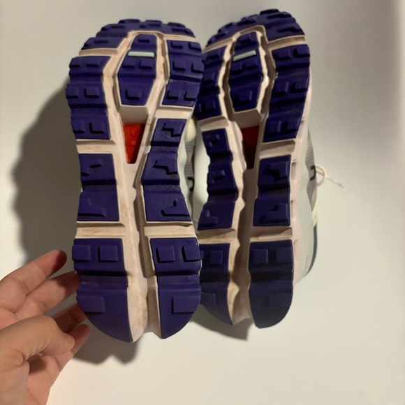 ON RUNNING WOMEN'S CLOUDVISTA TRAIL RUNNING SHOE - Picture 11 of 11